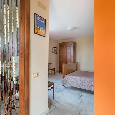Li Canali Apartment *
